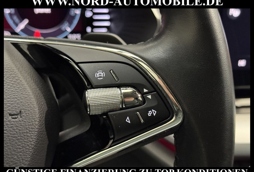 Skoda Octavia Octavia iV Combi Ambition 1.4 TSI DSG Kamera/LED