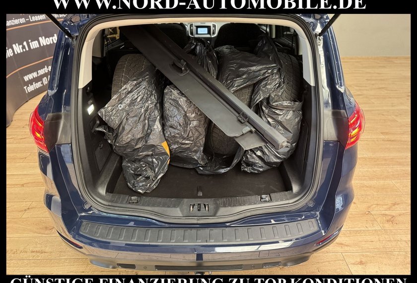 Ford S-Max S-MAX 2.0 EB TITANIUM *190PS*PANO*AHK*UPE:48