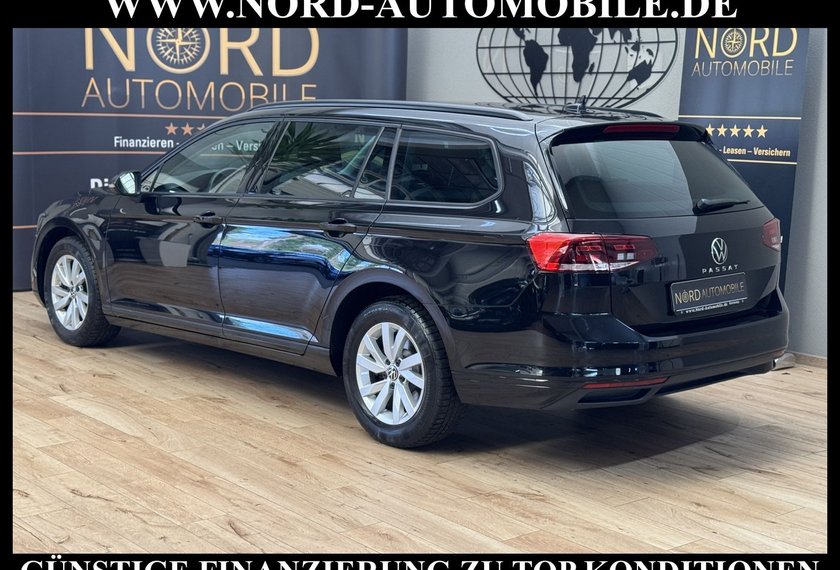 Volkswagen Passat Variant Passat Variant Basic 2.0 TDI DSG Kamera/Navi/LED
