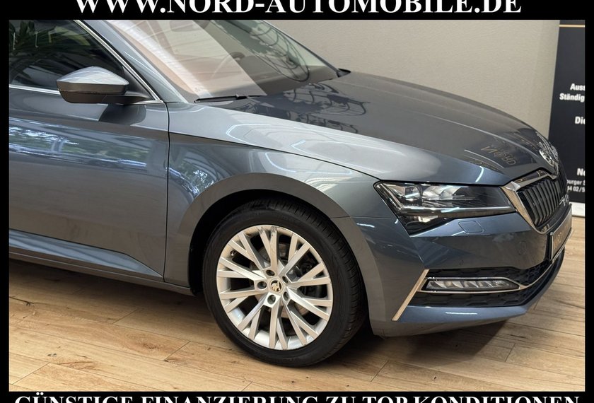 Skoda Superb Superb Combi 1.4 TSI iV Style DSG Teilleder/AHK