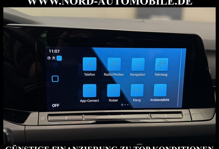 Volkswagen Golf Golf Style 2.0 TSI DSG Navi/LED/18/PDC