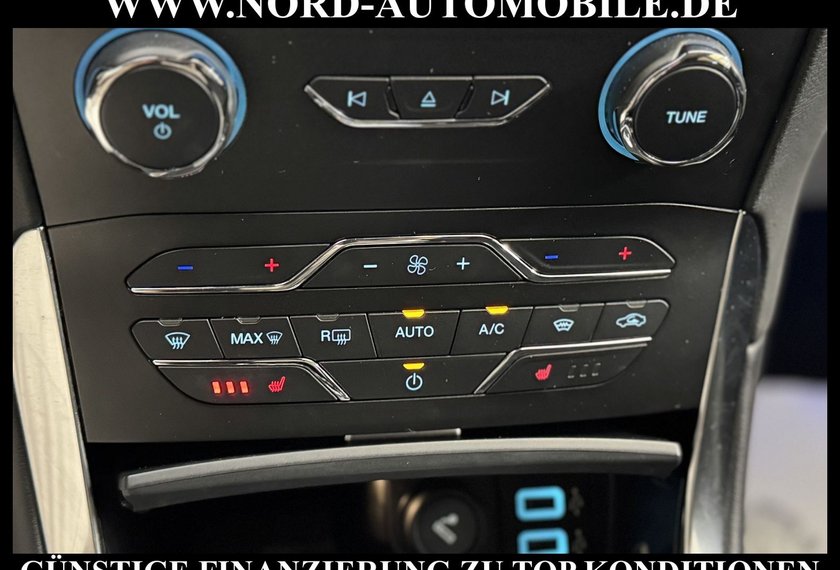 Ford S-Max S-Max 2.0 EB Titanium *7-SITZER*LED*KAMERA*17Z*