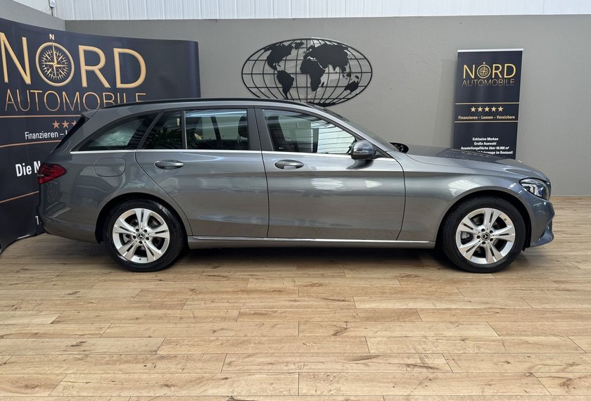 Mercedes-Benz C 200 C 200 d T 9G-Tronic *MBEAM*Kamera*Comand*17Z*