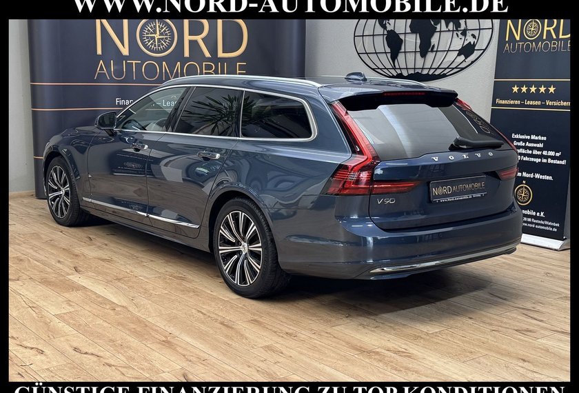 Volvo V90 V90 Kombi B5 Benzin INSCRIPTION *AHK*PANO*UPE:71