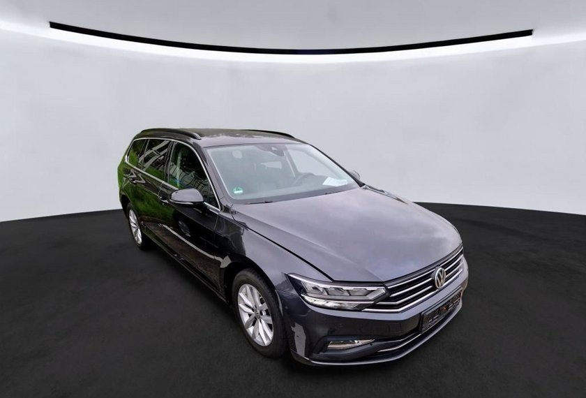 Volkswagen Passat Variant Passat Variant Business 1.5 TSI DSG AHK/Navi/LED