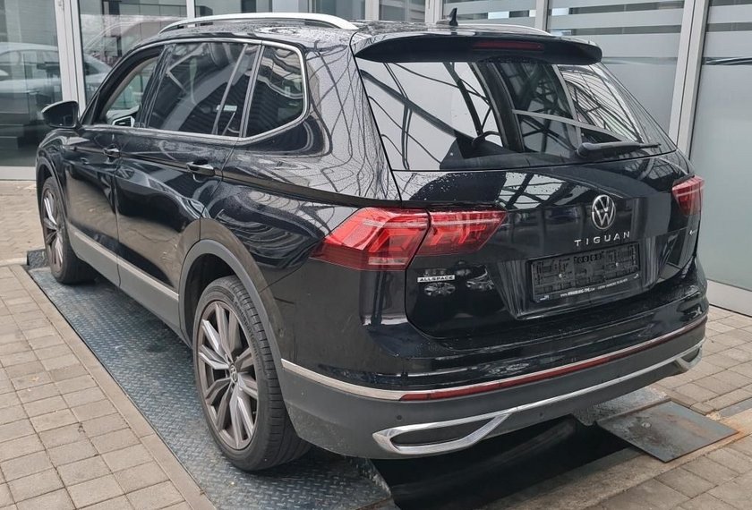 Volkswagen Tiguan Allspace Tiguan Allspace Elegance 4MOT 2.0 TSI 7-Sitzer