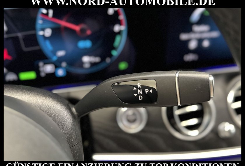 Mercedes-Benz E 300 E 300 de 4M AMG *Distro+*AHK*Night*HUD*Easy*