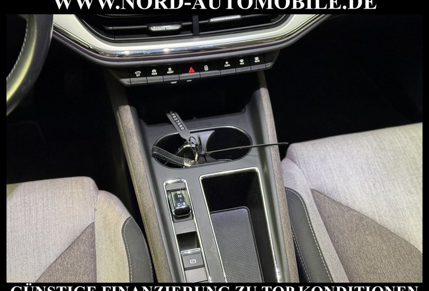 Skoda Enyaq Enyaq iV 80 Lodge Wärmepumpe/Kamera/Navi/LED/19