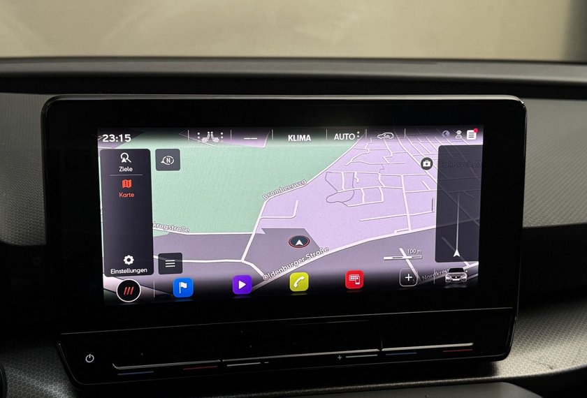 Seat Leon Leon SP Style 2.0 TDI DSG Navi/LED/PDC/SHZ