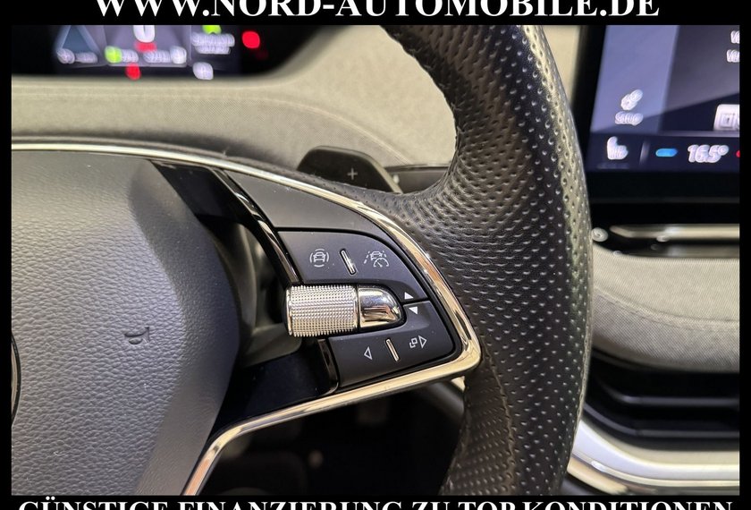 Skoda Enyaq Enyaq iV 60 Loft Teilleder/Navi/AHK/PDC/19