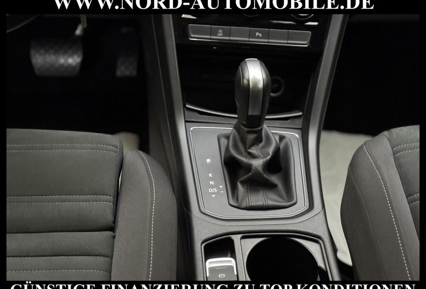 Volkswagen Touran Touran Comfortline 2.0 TDI DSG Kamera/Dynaudio/