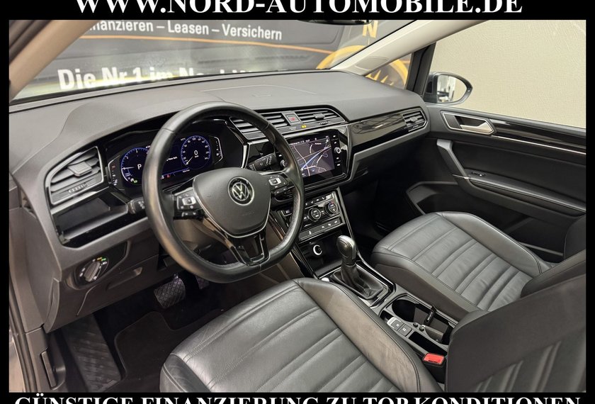 Volkswagen Touran Touran Highline 2.0 TDI DSG 7-Sitzer/Pano/AHK/17
