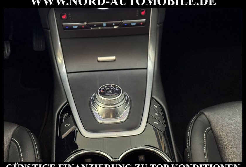 Ford S-Max S-Max 2.0 EcoBlue Titanium *AHK*STHZ*LEDER*ACC*