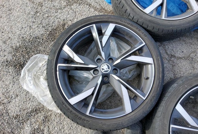 Skoda Octavia Octavia iV Combi Sportline 1.4 TSI DSG Pano/Kame