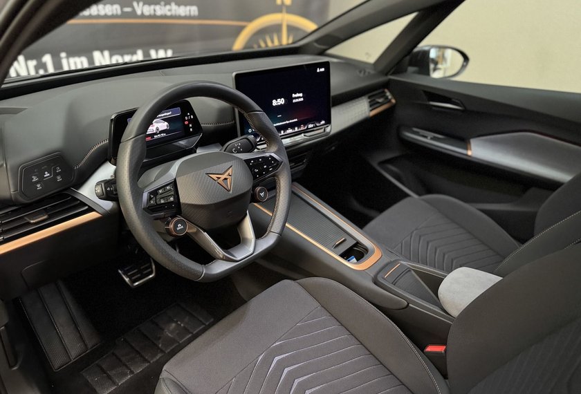 Cupra Born Born 170KW CCS/LED/LM19/63KWH