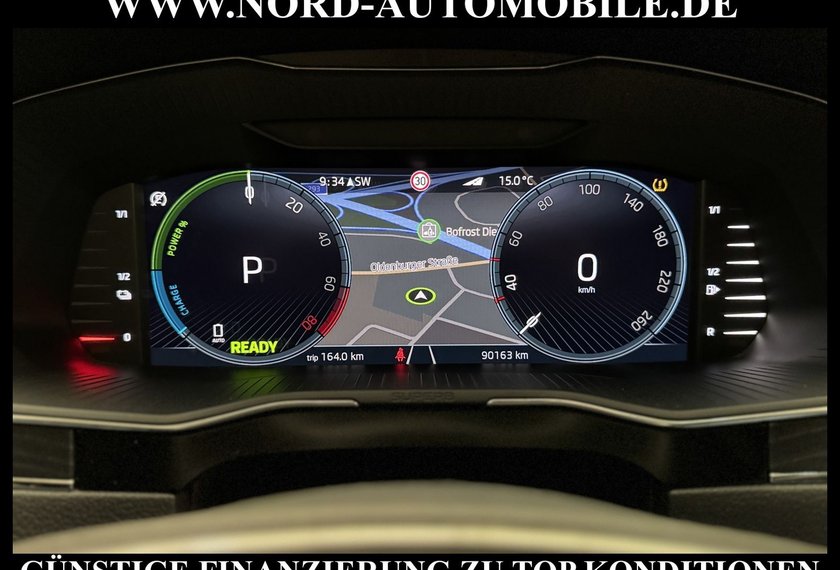 Skoda Superb Superb iV Combi Style 1.4 TSI DSG AHK/AreaView/