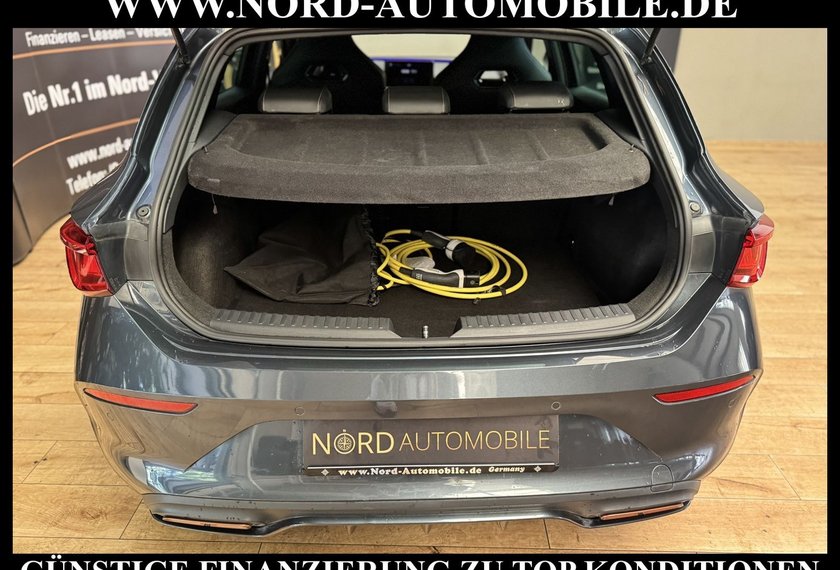 Cupra Leon Leon VZ 1.4 TSI e-HYBRID DSG Kamera/Navi/LED/19