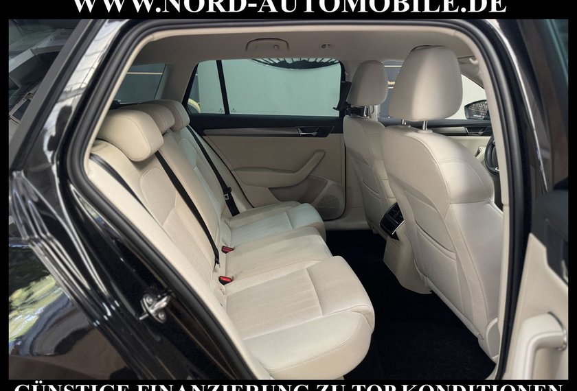 Skoda Superb Superb Combi 2.0 TDI Style DSG Kamera/Navi/LED