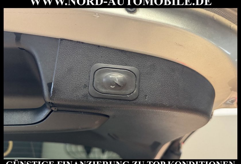 Ford Focus Focus Turnier 1.5 EB Titanium X *AHK*ACC*B&amp;O*HUD