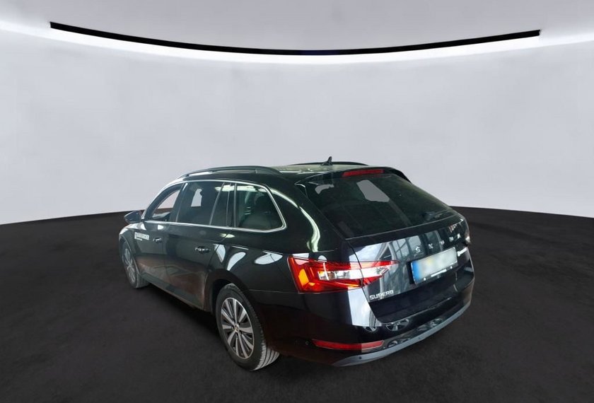 Skoda Superb Superb Combi 2.0 TDI Ambition DSG AHK/Kamera/Nav