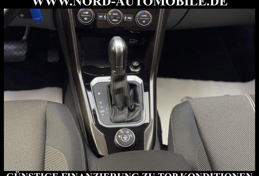 Volkswagen T-Roc T-Roc Style 4MOT 1.5 TSI DSG Navi/LED/Dig.Cockpi