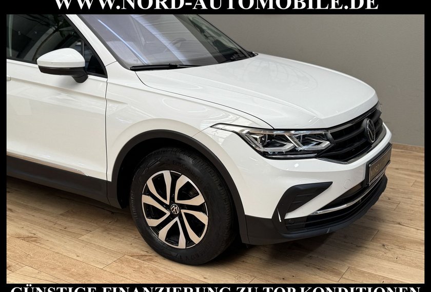 Volkswagen Tiguan Tiguan Life ACTIVE 2.0 TDI DSG Matrix/AHK/Kamera
