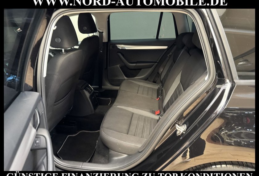 Skoda Octavia Octavia Combi Ambition 1.6 TDI AHK/Navi/PDC/