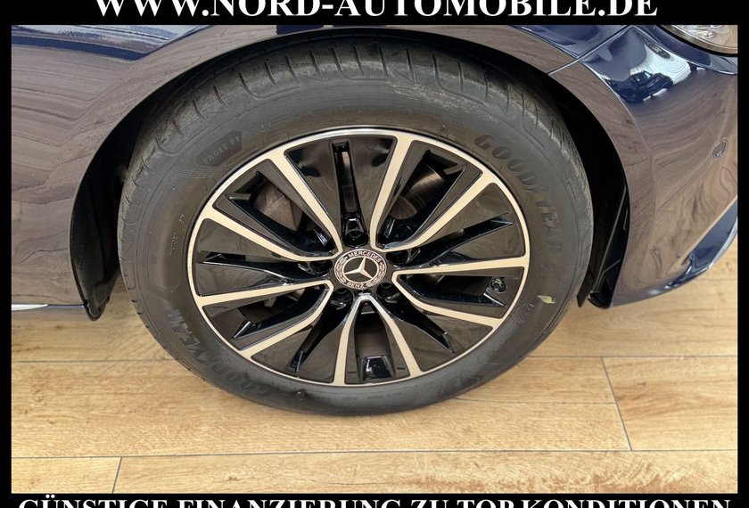 Mercedes-Benz C 300 C 300 d T Exclusive *AHK*Leder*Kamera*Ambi*17Z*