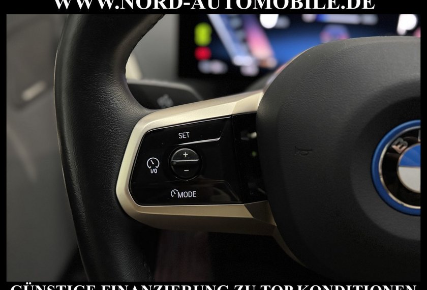 BMW iX iX 40 xDrive *AHK*PANO*360KAM*HARMAN*UPE:94*