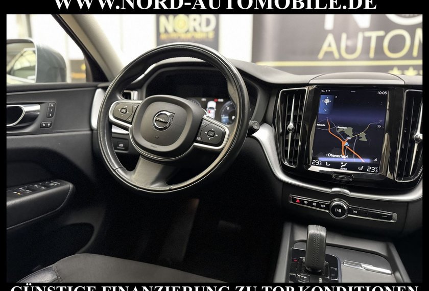 Volvo XC60 XC60 B4 D Momentum Pro *LED*AHK*Pano*Kamera*Memo