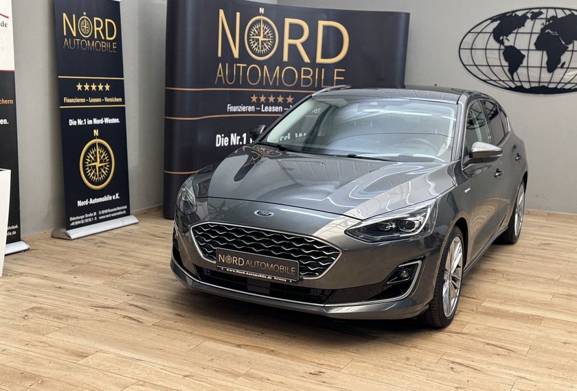 Ford Focus Focus Lim VIGNALE 1.5 EB *AHK*PANO*SCHÖN VOLL*