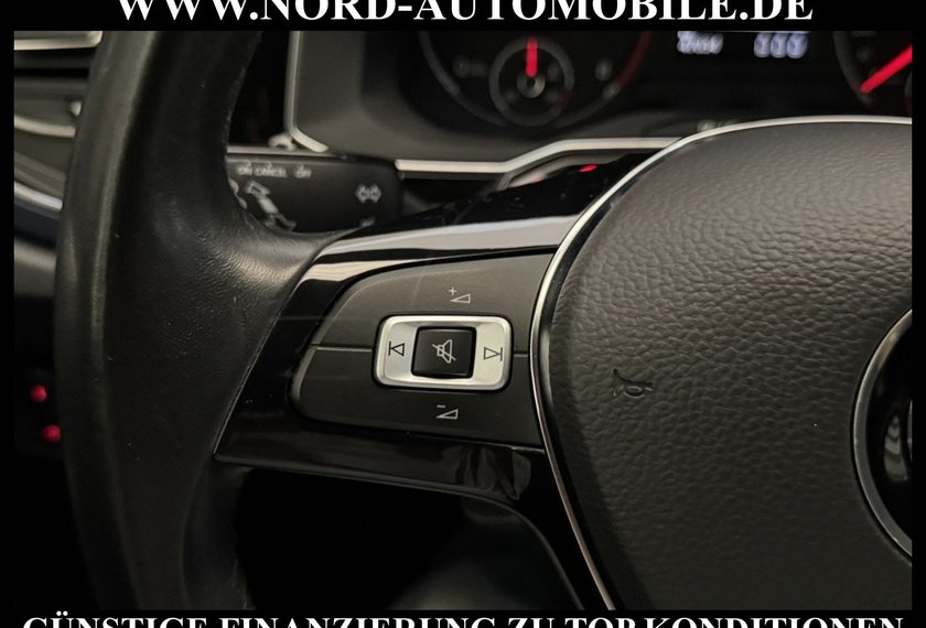 Volkswagen Polo Polo 1.0 TSI R-LINE *LED*Navi*Klimaauto*17ZOLL*