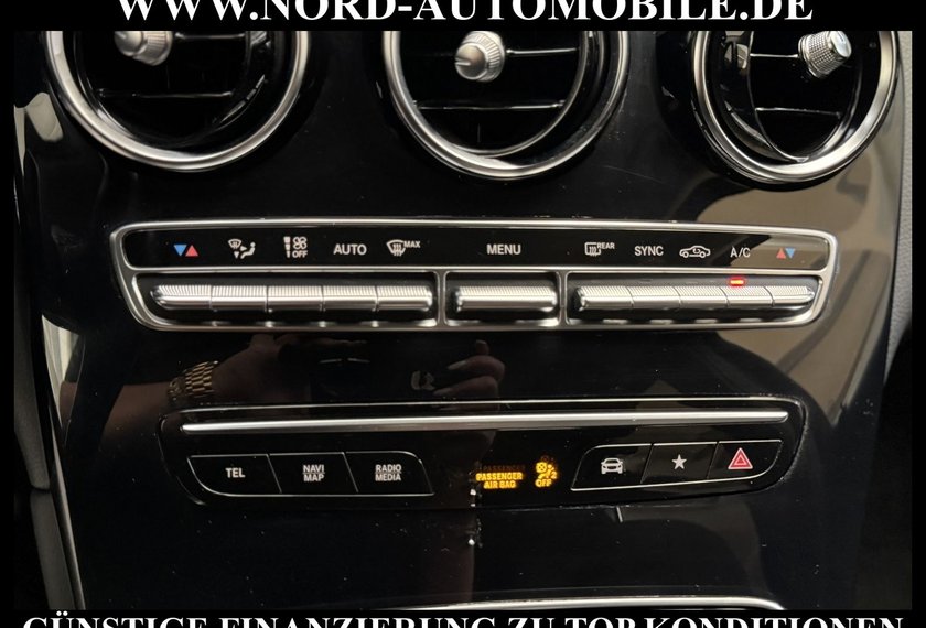 Mercedes-Benz GLC 300 GLC 300 d 4M Distro*AHK*Wide*Memory*Trittbretter