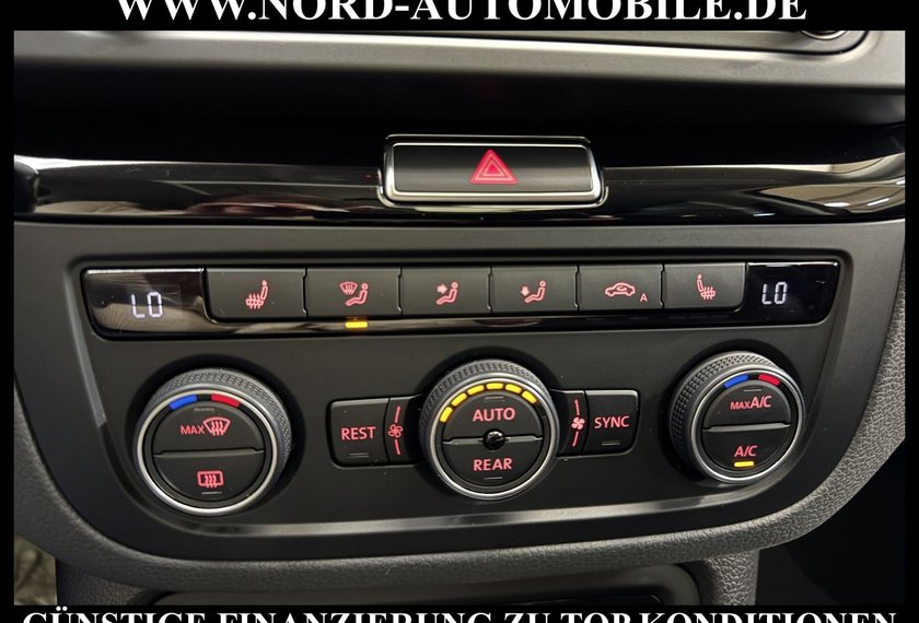 Volkswagen Sharan Sharan Highline 1.4 TSI DSG 7-Sitzer/AHK/Pano/