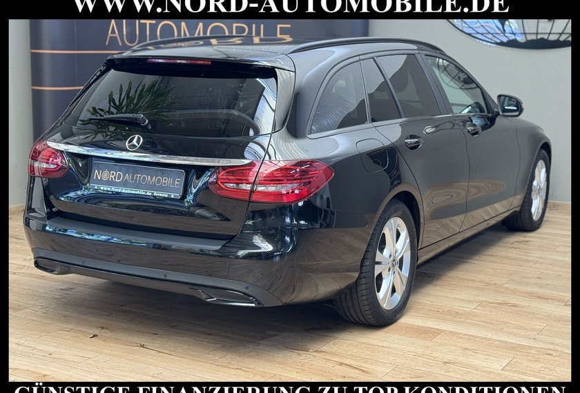 Mercedes-Benz C 220 C 220 d T 9G-Tronic *AHK*LED*PANO*BURM*DISTRO*