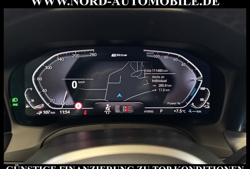 BMW 330 330 e Touring Sport Line *LED*AHK*ParkAss+*LiveC