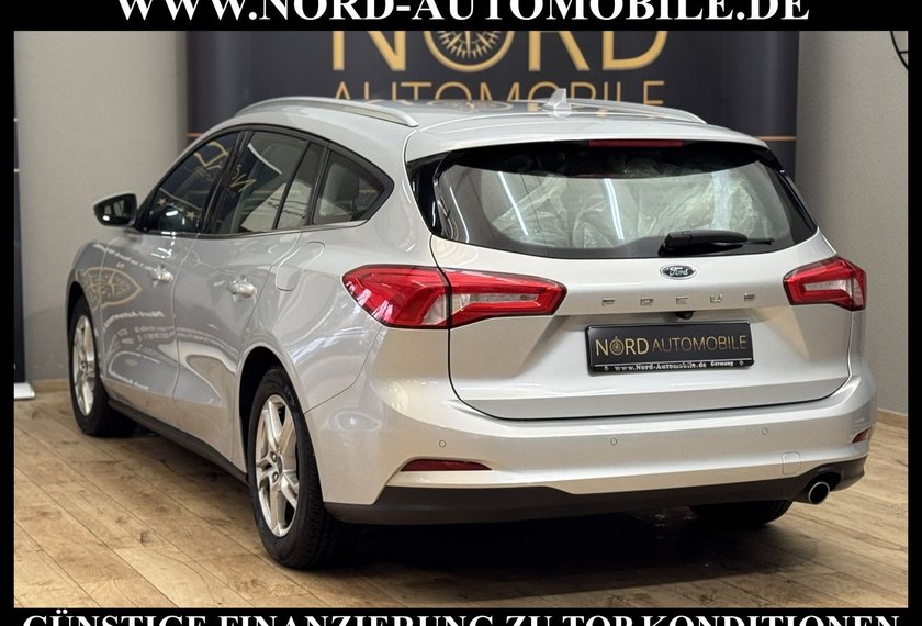 Ford Focus Focus Turnier 2.0 EcoBlue *LED*AHK*KAM*MEGA-KM*