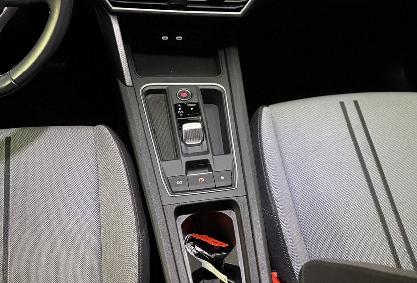 Seat Leon Leon SP Style 2.0 TDI DSG Navi/LED/PDC/SHZ