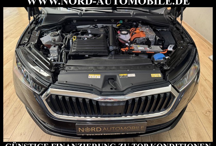 Skoda Octavia Octavia iV Limousine Ambition 1.4 TSI DSG AHK/18