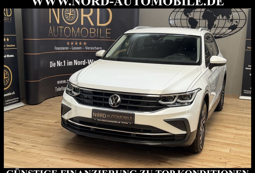 Volkswagen Tiguan Tiguan Life ACTIVE 1.5 TSI Side&amp;Lane/AHK/Kamera