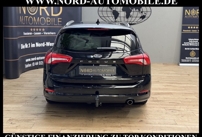 Ford Focus Focus Turnier 1.5 Eco Titanium *AHK*ACC*LED*B&amp;O*