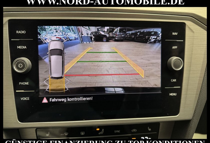 Volkswagen Passat Variant Passat Variant 2.0 TDI DSG SIDE&amp;LANE/AHK/LED