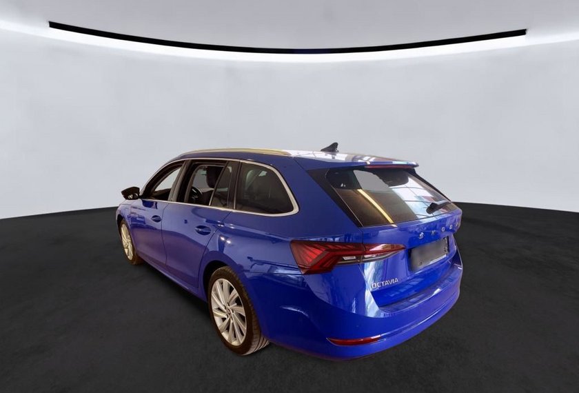 Skoda Octavia Octavia iV Combi Style 1.4 TSI DSG Leder/Head-Up