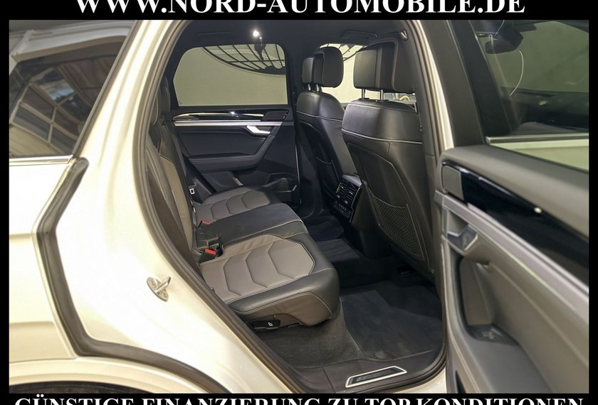 Volkswagen Touareg Touareg 3.0TDI R-Line 4MOT Luft/AHK/ACC/20/Leder