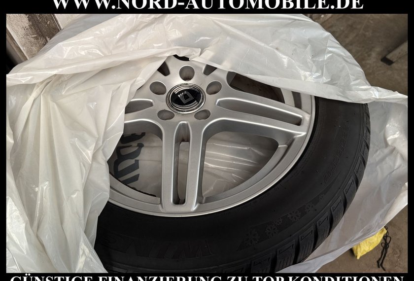 Mercedes-Benz E 220 E 220 d Lim. Exclusive *LED*Comand*Kamera*MBEAM*