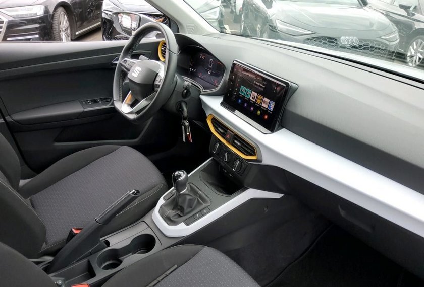 Seat Arona Arona 1.0 TSI Style Virt.Cockpit/Navi/LED/16
