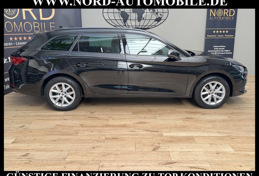 Seat Leon Leon Sportstourer 1.5 eTSI DSG Virt.Cockp/LED St