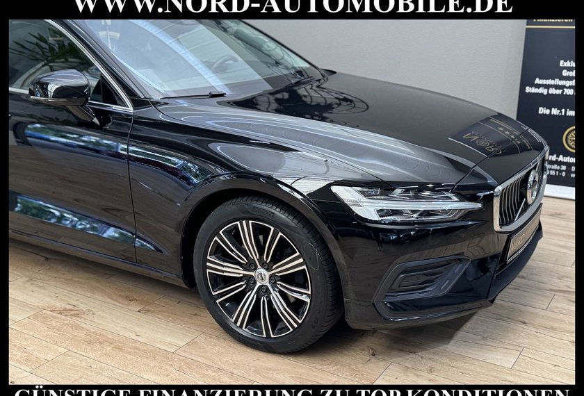 Volvo V60 V60 Kombi D4 INSCRIPTION *LEDER*H&amp;K*KAM*PANO*LED
