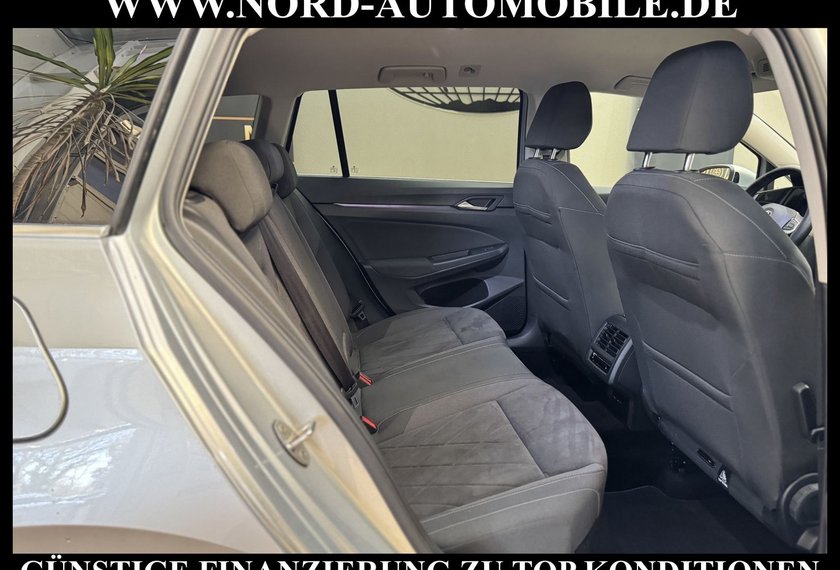 Volkswagen Golf Golf VIII Variant 1.5 TSI StHz/Side&amp;Lane/ACC/LED