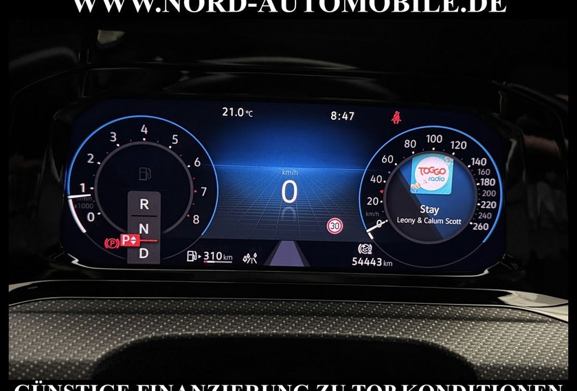 Volkswagen Golf Golf R-Line 1.5 eTSI DSG ACC/Navi/LED/PDC/17
